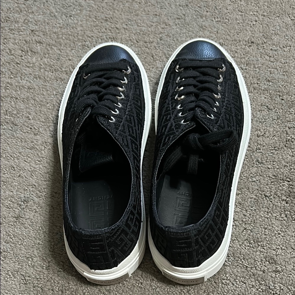 Black Givenchy Sneakers
